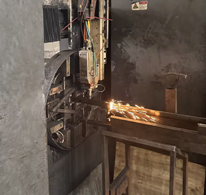 Cutting process in XHYD Furniture factory