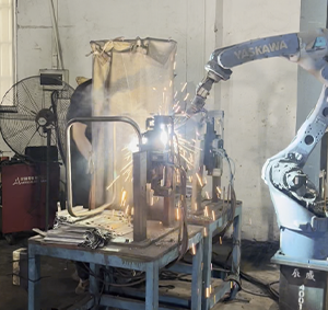 Machine welding process for furniture frames